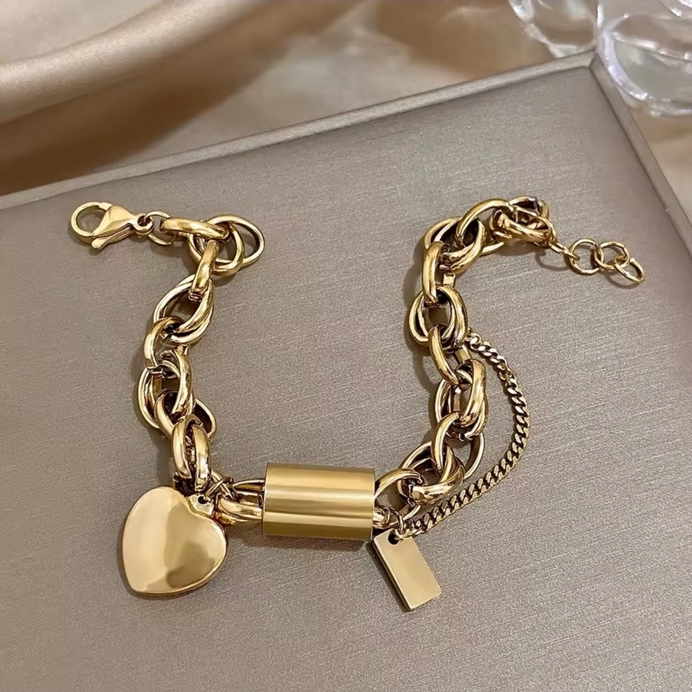 Gold Chain Bracelet with Heart Charm